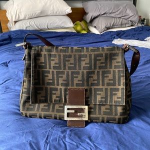 Fendi Mama Baguette